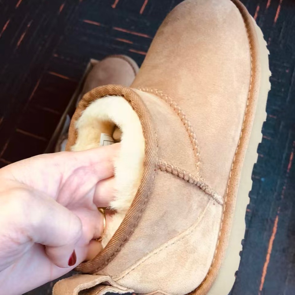 UGG Women's Classic Ultra Mini Boots - Picture 3 of 6